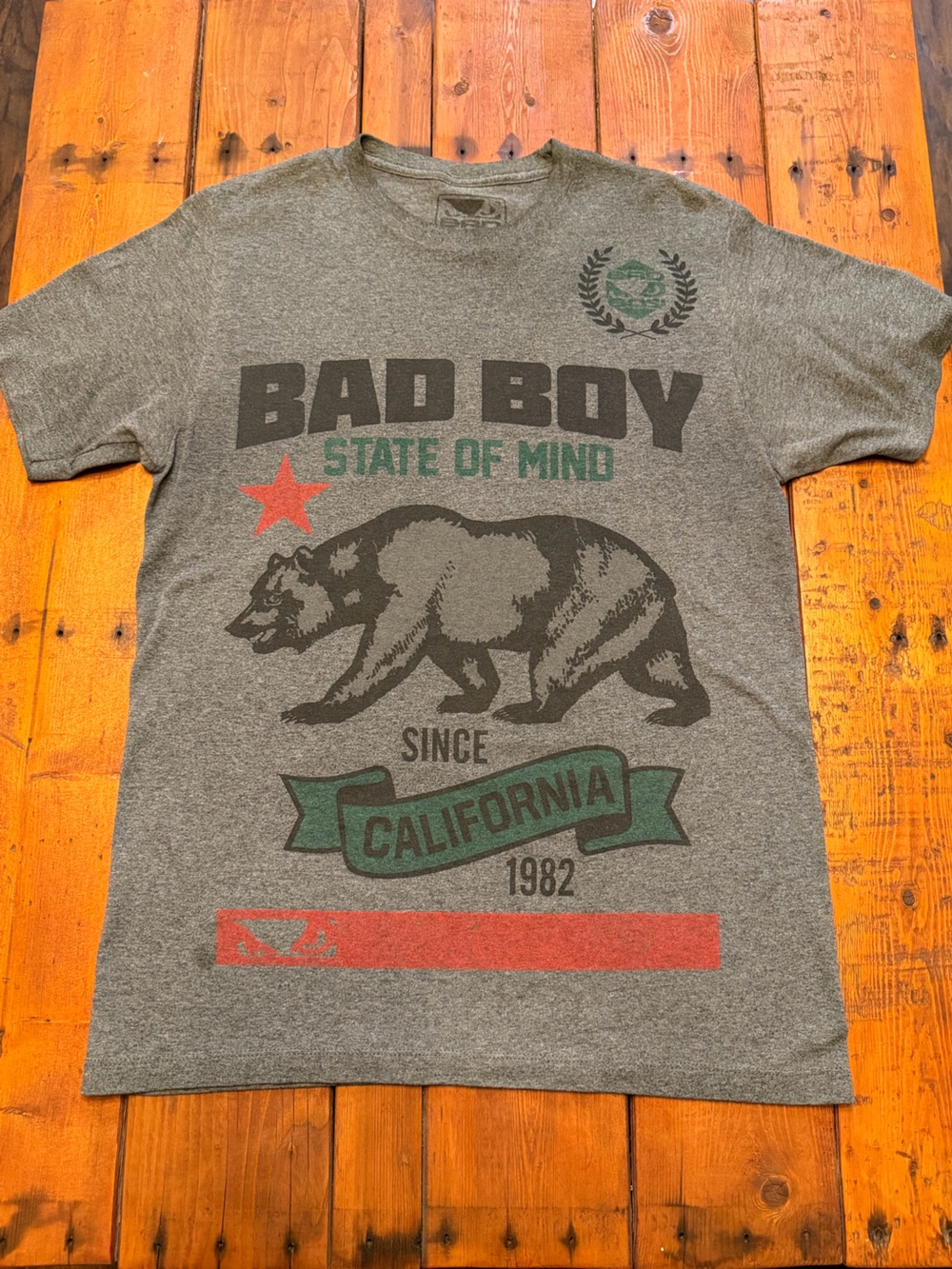 Bad Boy mens Gray 'California' Graphic Tee
